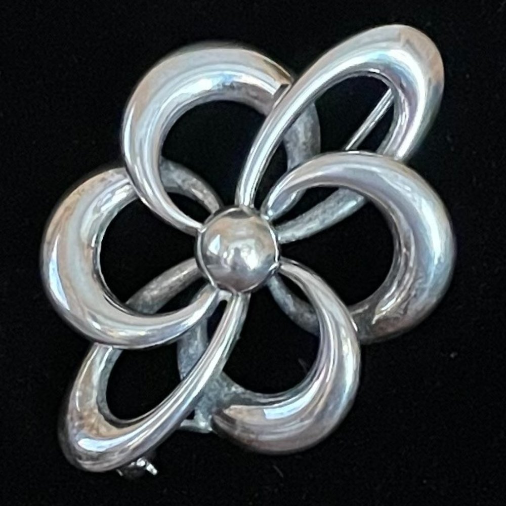 Sterling Silver Six Pedal Flower Pin